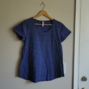 EUC Lularoe Purple Striped Classic Tee